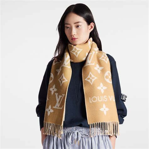 louis vuitton logomania schal schwarz|LV Essential Scarf S00 .